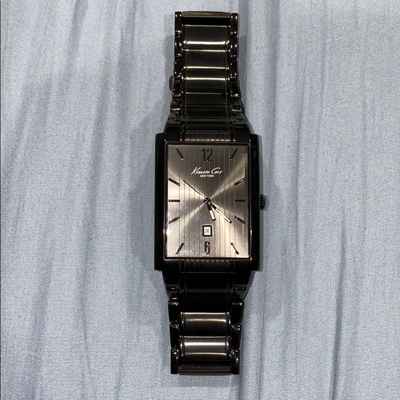 Kenneth Cole Other - Kenneth Cole NY Date Stainless Steel Men’s Watch